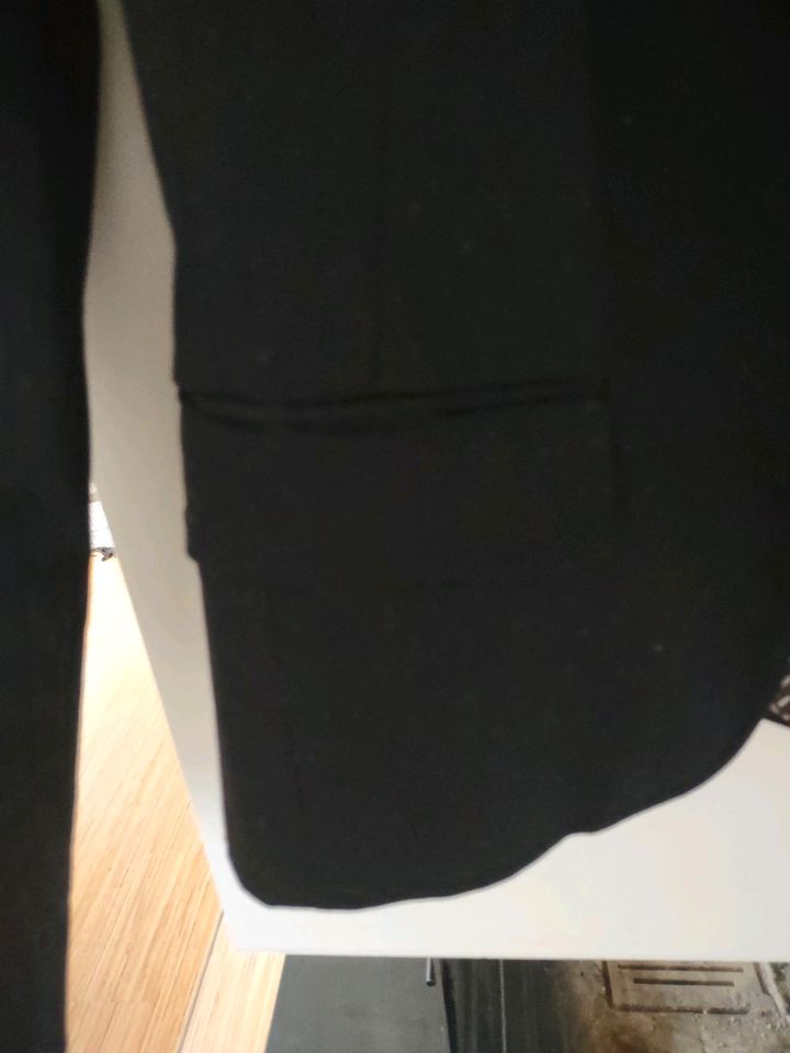 Zero Blazer schwarz 1 X getragen 38 M np 249€ in Tübingen