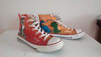 selbst bemalte Schuhe mit Disney Figuren Sachsen-Anhalt - Halle Vorschau