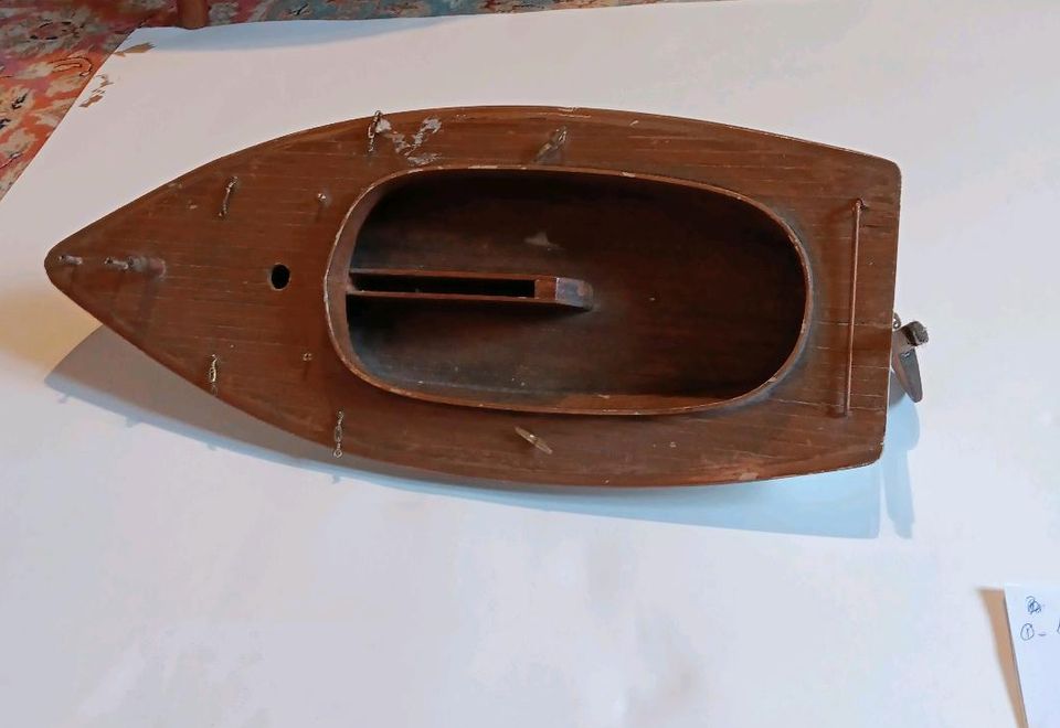 Schiffsmodell Modellschiff aus Holz zum restauriert in Hamburg