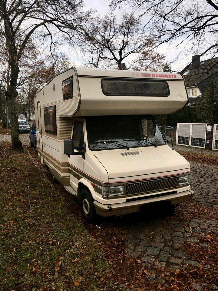 Fiat Ducato Wohnmobil Alkoven in Berlin