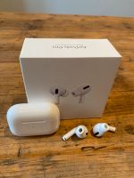 Apple AirPods Pro 1. Generation mit Ladecase (links defekt!) Frankfurt am Main - Sachsenhausen Vorschau