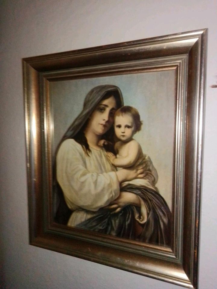 Wunderschönes Bild mit Mutter mit Kind in Ronshausen