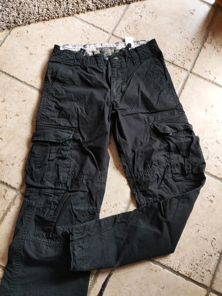 H & M Jeans im Baggy Style Gr 31 Männer in Wallerstein