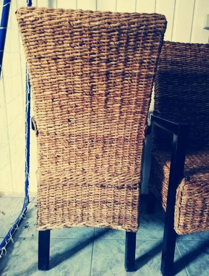 2  x Esszimmer Stuhl in sehr gutem Zustand - Preis gilt für beide in Rosengarten