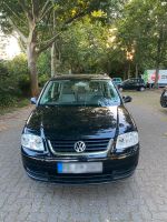 VW Touran, 1.6 Benzin, 1. Hand ,TÜV neu Berlin - Spandau Vorschau