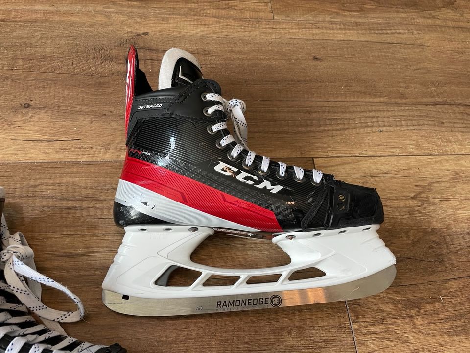 CCM Jetspeed FT4 Pro Eishockey Schlittschuhe 8 Tapered in Lampertheim