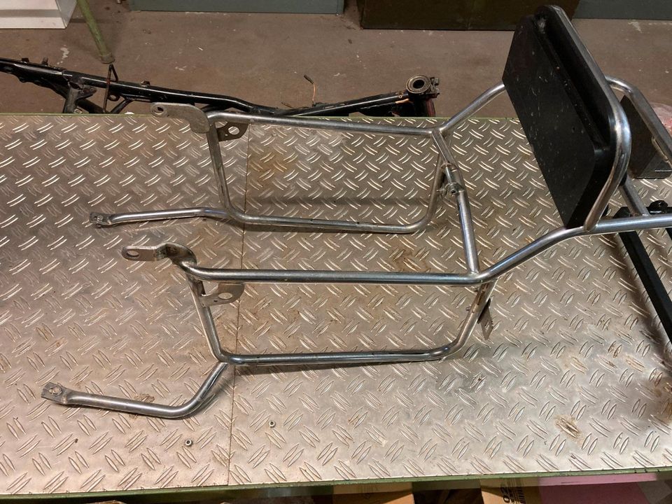 Gepäckträger Kofferhalter BMW R 65 , R 45 etc in Groß-Zimmern