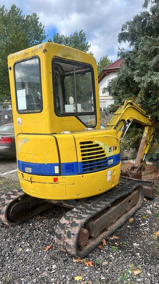 Minibagger Bagger Mieten Vermietung Langzeitmiete in Alheim