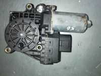 Audi A6 4B Fensterhebermotor vorne rechts 0130821774 (56) Niedersachsen - Belm Vorschau