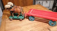 altes Spielzeug, Pferde mit Wagen Niedersachsen - Wendeburg Vorschau