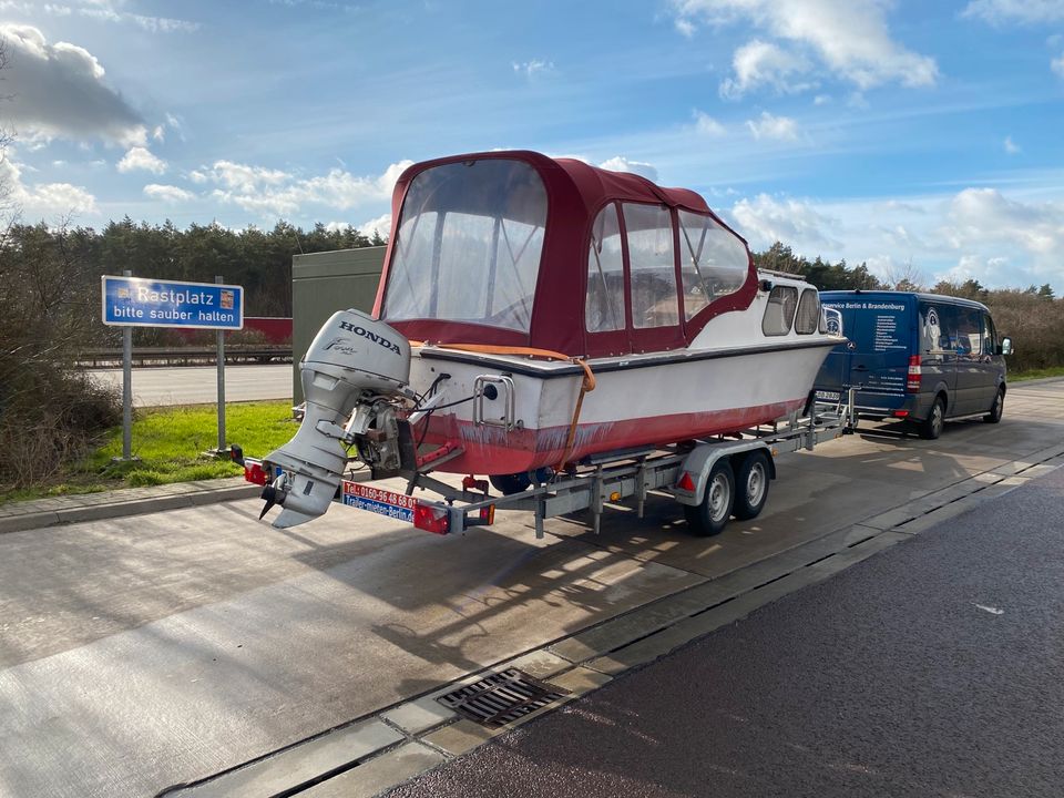 Bootstransport Motorboote, Segelboote ⛵️ in Berlin