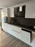 Nobilia Küche mit 5 Siemens Geräte Hochglanz weiß Wuppertal - Oberbarmen Vorschau