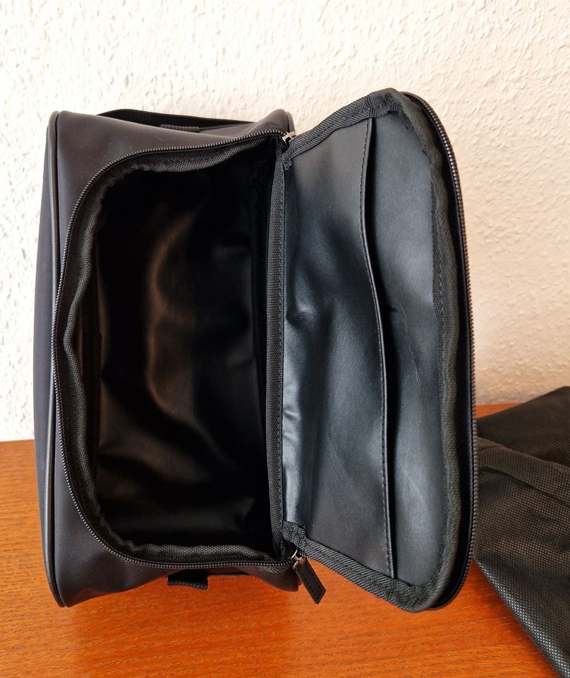 Kulturtasche schwarz unbenutzt in Berlin