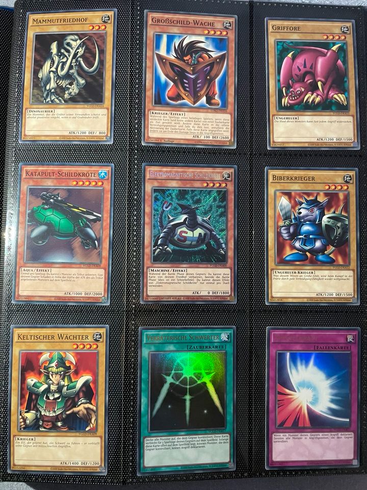 1€ pro Yugioh Karte - NEU IM PROFIL in Hamburg