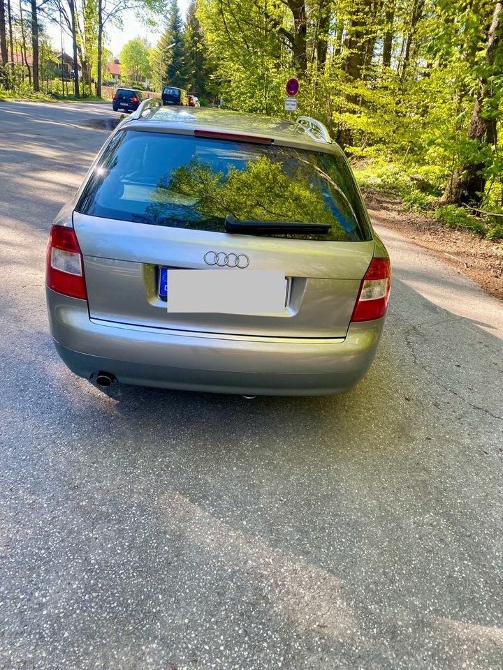 Audi A4 TÜV bis 09.2025 in Bad Wiessee