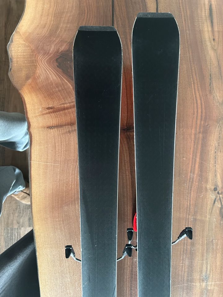 ATOMIC REDSTER SKI - J2 - 140 CM - TOP ZUSTAND - VERLEIHBINDUNG in Gutenberg(Bad Kreuznach)