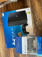 PS4 pro mit 1 TB und zwei Controllern Hessen - Griesheim Vorschau