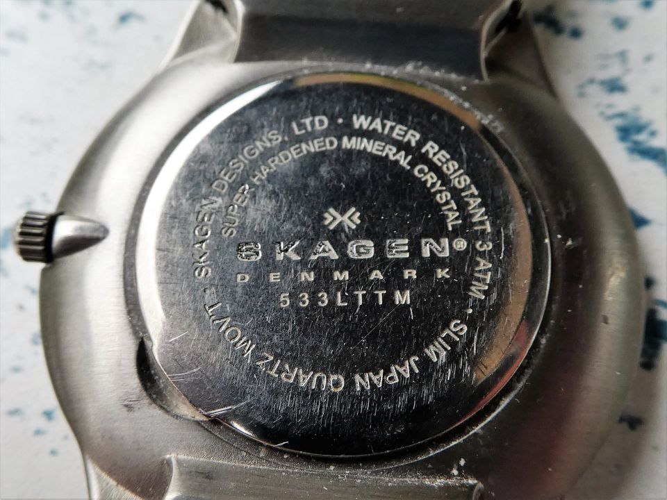 Skagen Damenuhr Titanium anthrazit - TOP-Zustand - in Mühlheim am Main