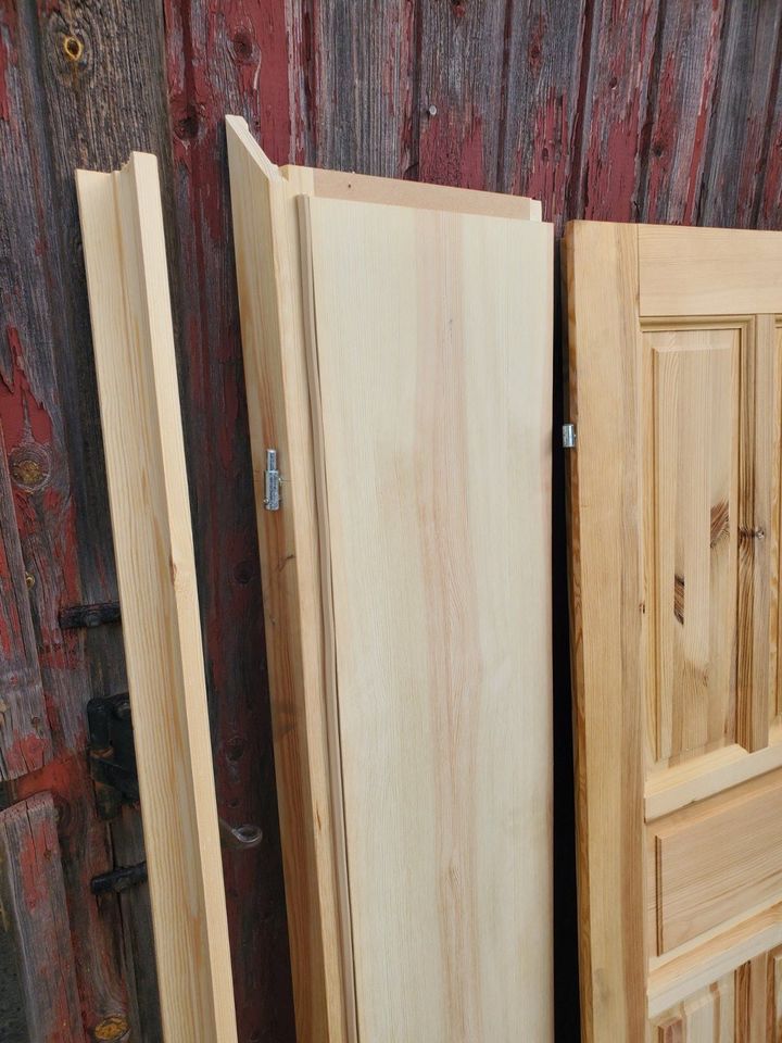 neue Holztür 65x181 Zimmertür mit 36er Zarge Kiefer in Umpferstedt