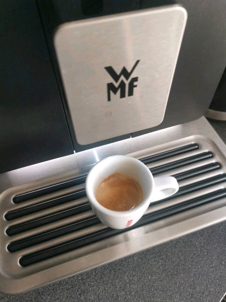 WMF Perfection 880l Kaffeevollautomat in Hanau