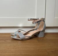 Absatzschuhe Bayern - Poing Vorschau
