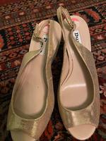 In Gold Farbe Schuhe Berlin - Schöneberg Vorschau