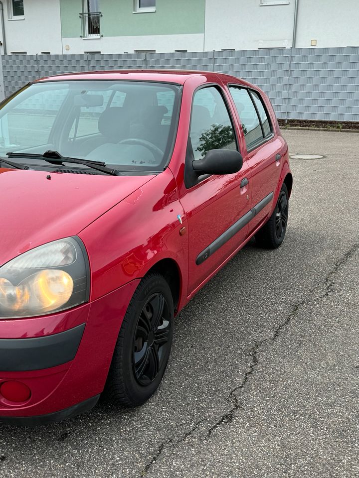 Renault Clio 1.2 Benzin 2002 in Heitersheim