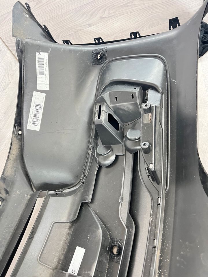 Stoßstange hinten BMW I8 Hybrid mit PDC 51127336299 in Remscheid