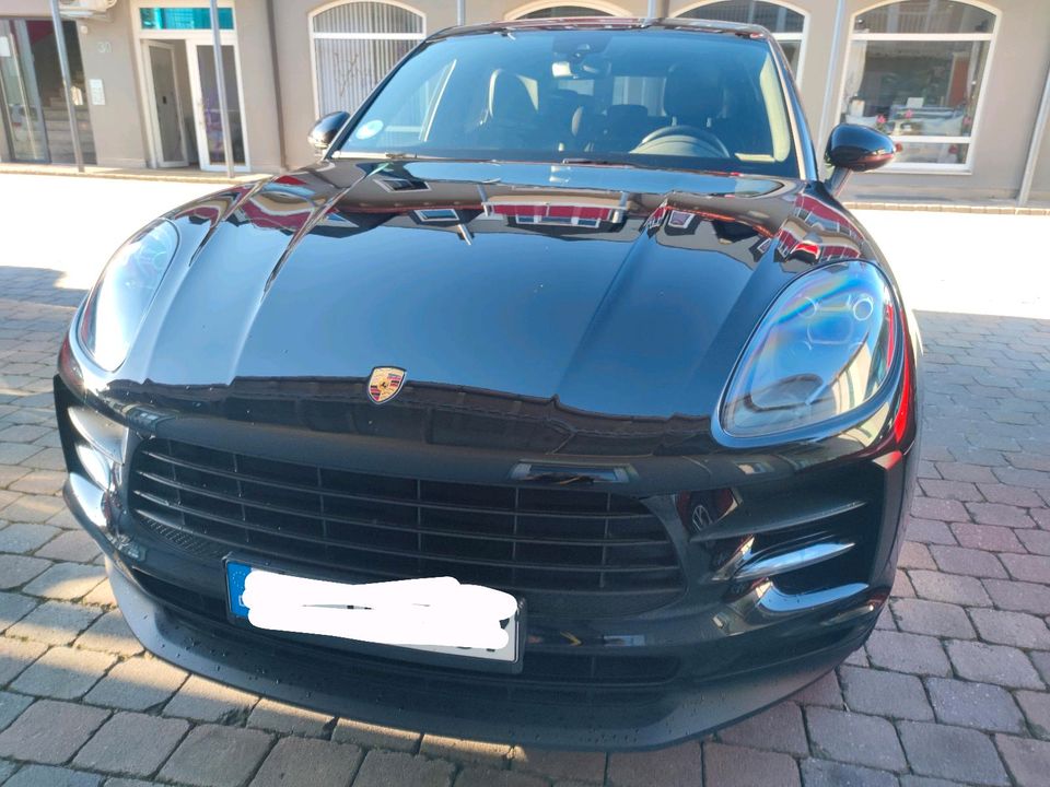 Porsche Macan sehr gute Ausstattung in Salzweg