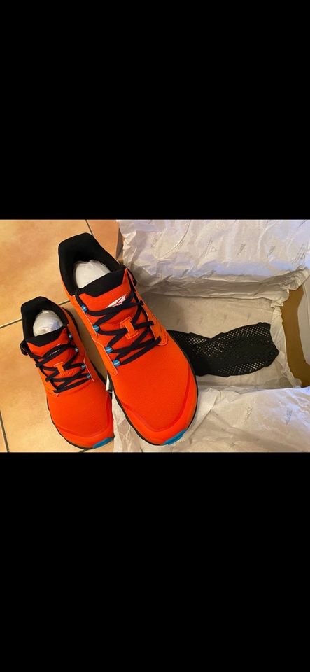 Altra Trekking Schuhe, M Superior 5, Orange/Black, Neu & OVP in Mühlheim am Main