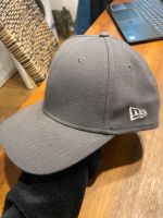 New Era Cap in grau München - Bogenhausen Vorschau