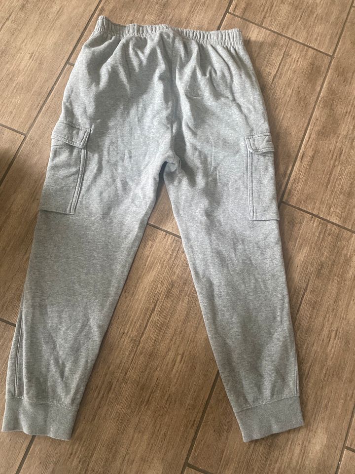 Hose Jogginhosr Gr M Nike in Remscheid