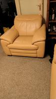 2 er Sofa Leder und 1Sessel mit Liegefunktion Berlin - Neukölln Vorschau