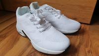 Neu Sneaker Turnschuhe Gr. 38 weiß extrem leicht Sachsen - Pulsnitz Vorschau