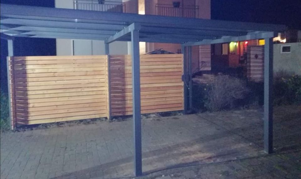 Polnische Zäune, Schiebetore, Balkongeländer, Carport, Außentrepp in Stendal