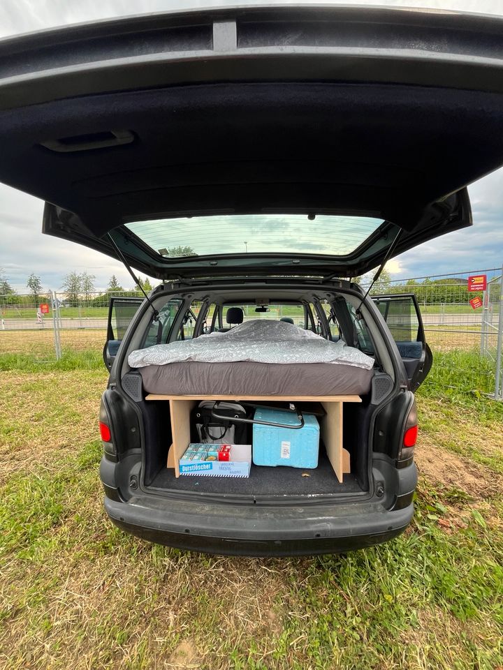 Renault Espace 3 mit Campingausbau ohne Tüv in Memmingen