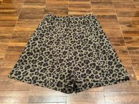 Zara Highwaist Shorts Damen Leo khaki Gr. XS Leipzig - Leipzig, Zentrum Vorschau