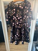 Damen Kleid 40 Baden-Württemberg - Ittlingen Vorschau