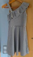 Kleid mit Schulterausschnitt Gr. 146-152/Xs Niedersachsen - Lehre Vorschau