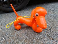 DDR Dackel Plastik Orange Wackelaugen Sachsen - Pirna Vorschau