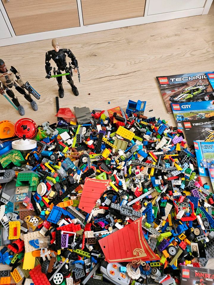 Großes Lego Konvolut Ninjago, Star wars, u.v.m. in Oschersleben (Bode)