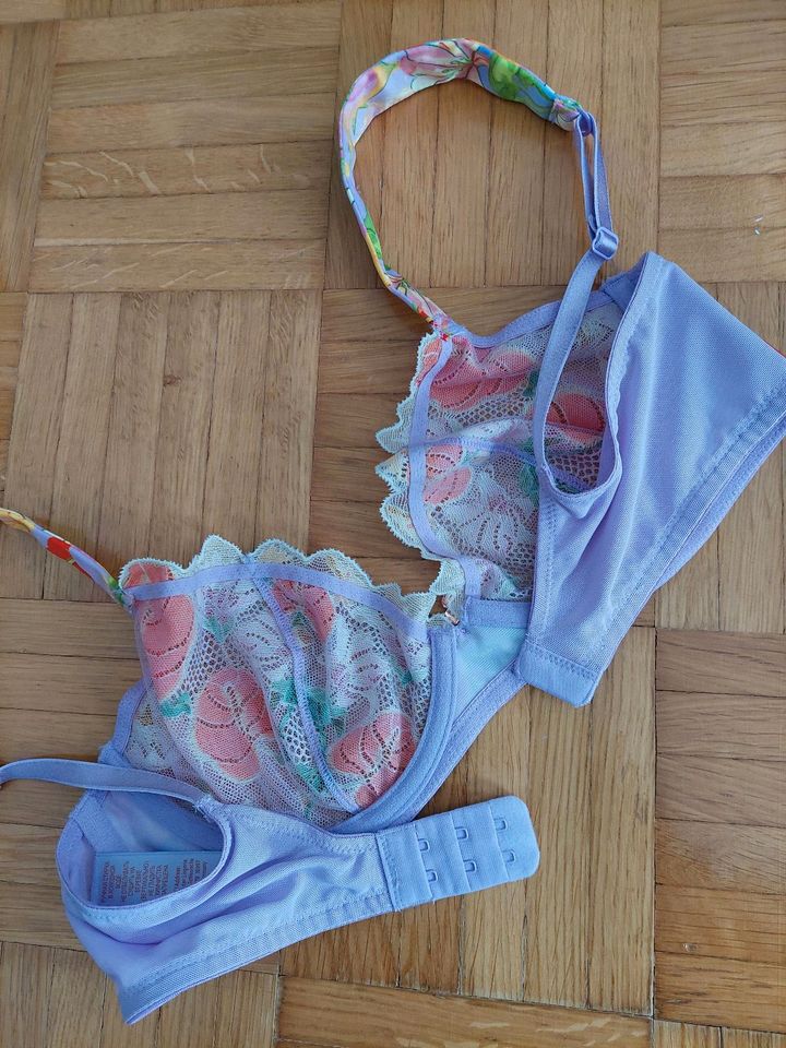 Savage X Fenty Floral BH Bügel-BH Cup 75C Flieder Bunt Neu in Augsburg