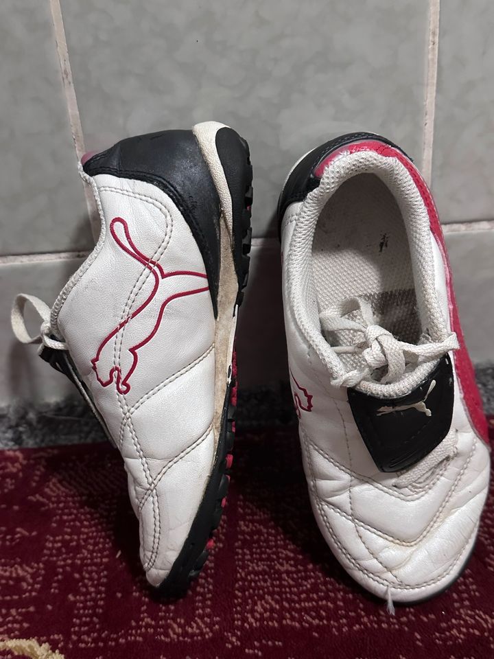 PUMA Fußballschuhe gr 29 in Tuttlingen