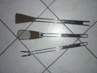 Grillbesteck 3tlg.Set Grillzange Grillgabel Wender Edelstahl Hessen - Langen (Hessen) Vorschau