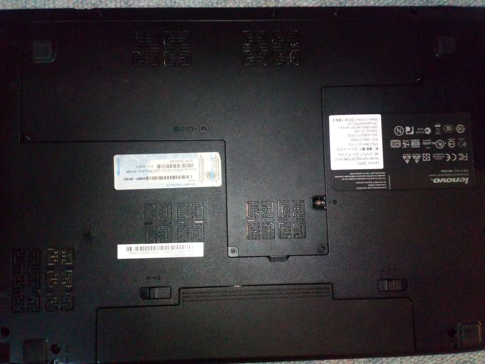 lenovo laptop in Aura a. d. Saale