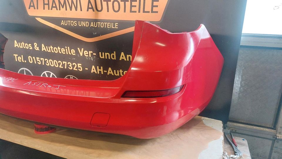 Opel astra J Stoßstange hinten kombi komplett 13266649 2011 in Bochum