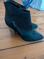 Stiefel Buffalo Nordrhein-Westfalen - Krefeld Vorschau