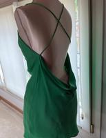 Zara Minikleid Rückenfrei in grün / Gr. XS Bayern - Neuburg a.d. Kammel Vorschau