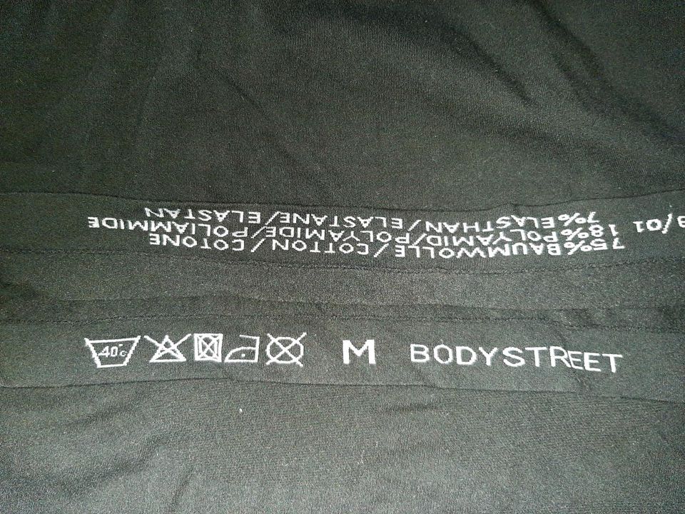 Bodystreet Sportswear (Shirt+Hose) Gr.M EMS-Training in Langenhagen