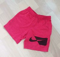 Nike Dri-Fit Sporthose rot Gr. 4/XS (98-104, 3-4 Jahre) Baden-Württemberg - Schlierbach Vorschau